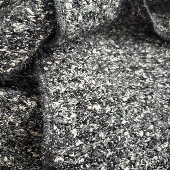Vintage Parkhurst Angora and Mohair Blend Black and Gray Natural Wool Knit Scarf - Picture 7 of 7